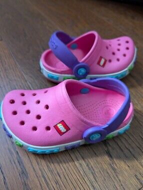 Crocs Kids Toddlers Lego Block Edition Slip On Lightweight Clogs Size 6 / 7 Pink